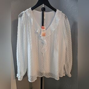 White Textured Blouse Size M NWT